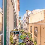 Guestready - A Very Central City Retreat