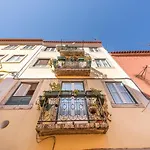 Guestready - A Very Central City Retreat